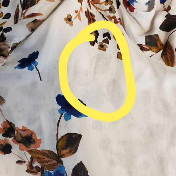 William Rast Floral Cold Shoulder Top - Picture 8 of 8